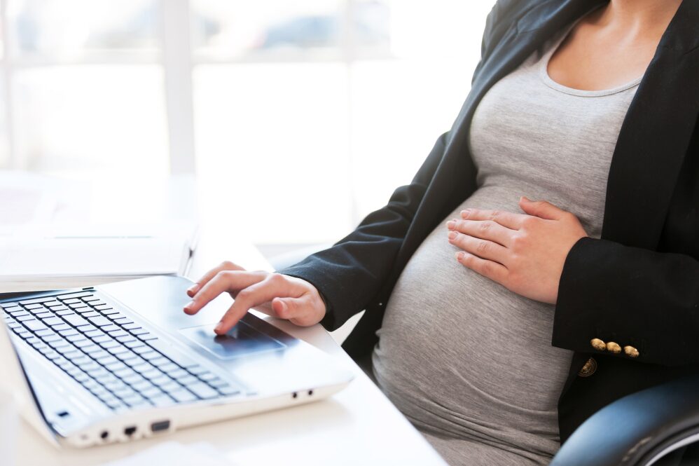 How to Manage Work and Pregnancy: Balancing Your Responsibilities